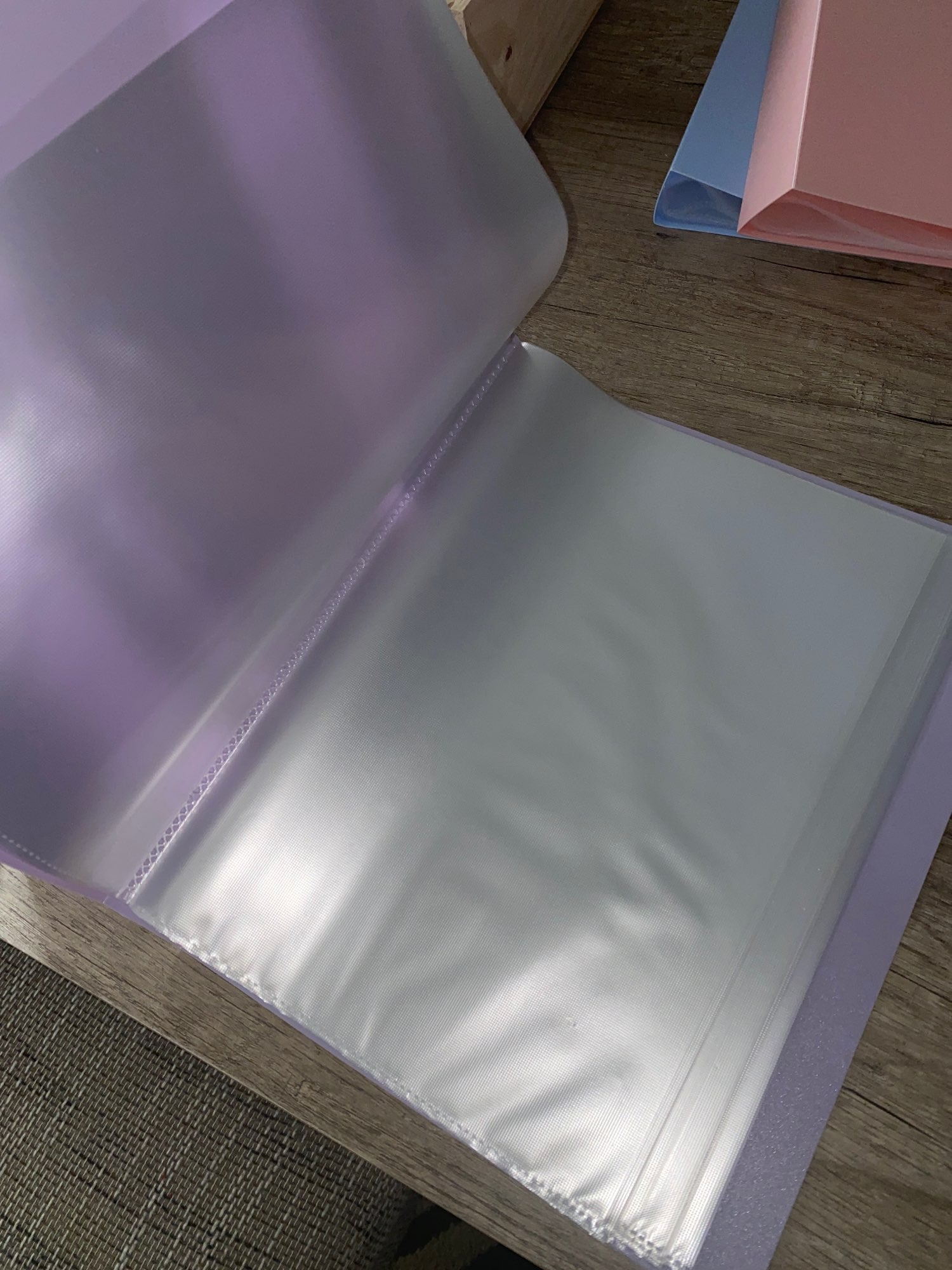 A4 Folder with 100 Sleeves